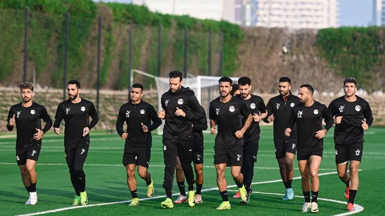 منتخب مصر يواجه الإمارات في مواجهة حاسمة بكأس العرب مساء اليوم